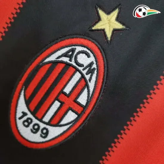 Camisa AC Milan Qualidade Premium Local Primeiro Kit 2010/11 Classicas Camisa AC Milan Qualidade Premium Local Primeiro Kit 2010/11 Classicas