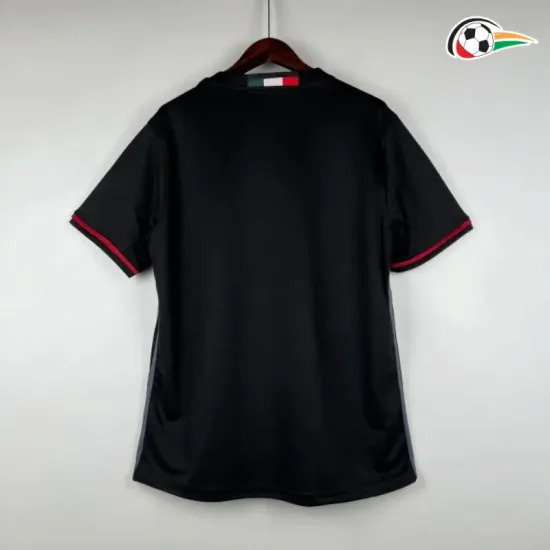 AC Milan Camiseta Futebol Local 2016/17 Vintage AC Milan Camiseta Futebol Local 2016/17 Vintage