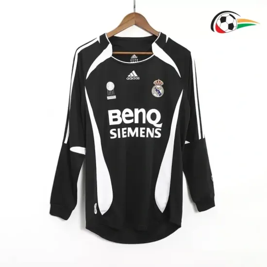Camisola BECKHAM 23 Real Madrid Qualidade AAA Away 2006/07 Retro Classicas ML Preto Camisola BECKHAM 23 Real Madrid Qualidade AAA Away 2006/07 Retro Classicas ML Preto