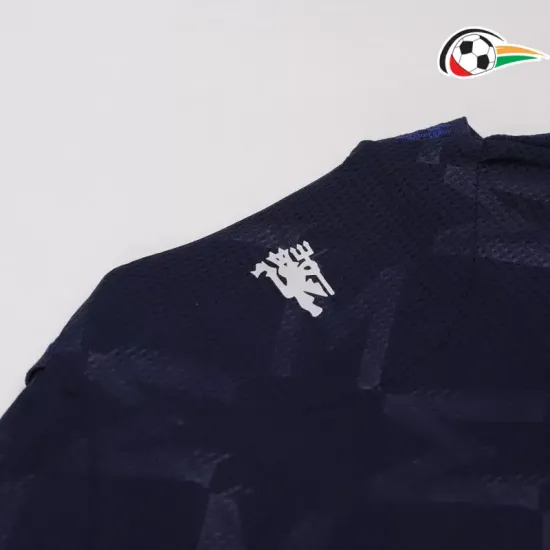 Camiseta Manchester United Qualidade TAILANDESA Visitante 2024/25 Versão Jogador Azul Camiseta Manchester United Qualidade TAILANDESA Visitante 2024/25 Versão Jogador Azul
