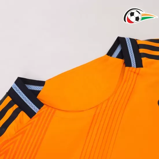 Camisola Real Madrid Replicas Segundo Kit 2024/25 Versão Jogador Amarelo Camisola Real Madrid Replicas Segundo Kit 2024/25 Versão Jogador Amarelo