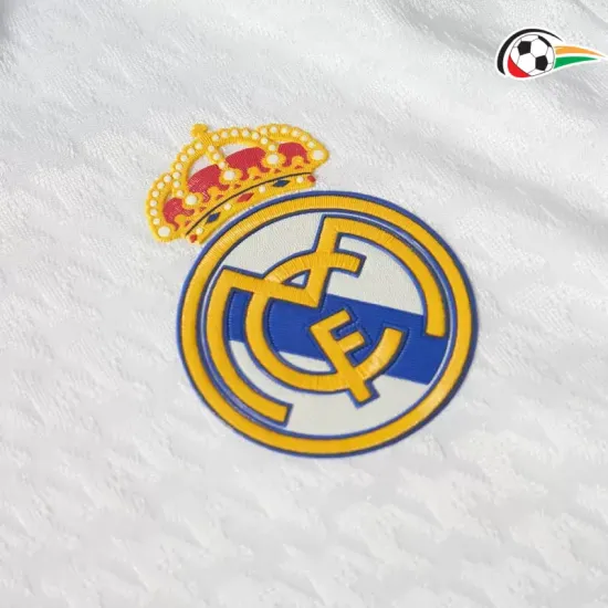 Real Madrid Equipacione Futebol Home 2024/25 Jogador Branco Real Madrid Equipacione Futebol Home 2024/25 Jogador Branco