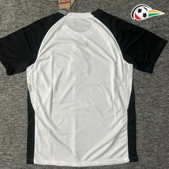 Camisa Corinthians Futebol Home 2025/26 Branco/Preto Camisa Corinthians Futebol Home 2025/26 Branco/Preto