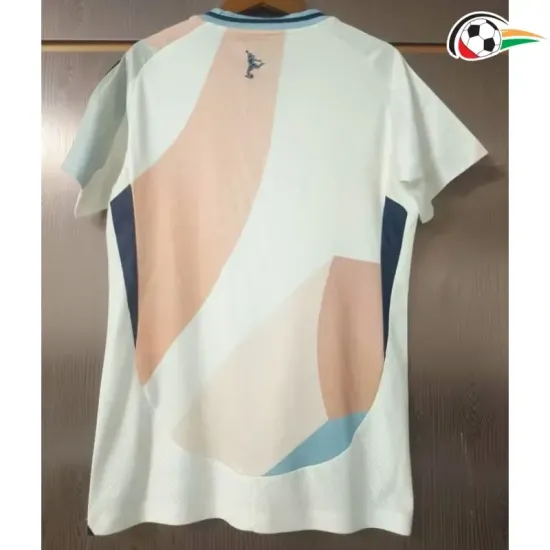 España Camisola Qualidade TAILANDESA Visitante O EURO Feminino 2025 Mulher Branco/Azul España Camisola Qualidade TAILANDESA Visitante O EURO Feminino 2025 Mulher Branco/Azul