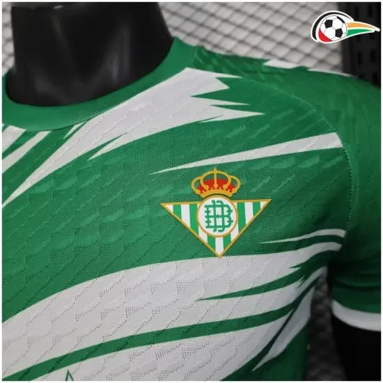 Camisola Real Betis Replicas 2025/26 Naruto Edição Limitada Versão Jogador Verde/Branco Camisola Real Betis Replicas 2025/26 Naruto Edição Limitada Versão Jogador Verde/Branco