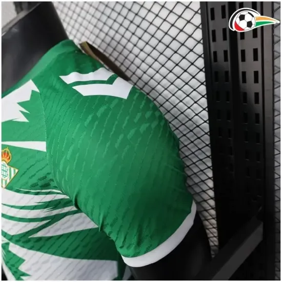 Camisola Real Betis Replicas 2025/26 Naruto Edição Limitada Versão Jogador Verde/Branco Camisola Real Betis Replicas 2025/26 Naruto Edição Limitada Versão Jogador Verde/Branco