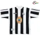 Camiseta SHEARER 9 Newcastle United Qualidade Premium Local 1995/97 Classicas Preto/Branco Camiseta SHEARER 9 Newcastle United Qualidade Premium Local 1995/97 Classicas Preto/Branco