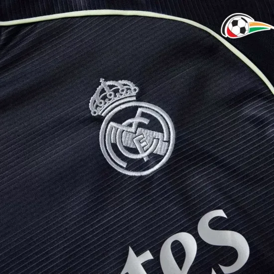 Camiseta MBAPPÉ 9 Real Madrid Replicas Segundo Kit 2025/26 Azul Camiseta MBAPPÉ 9 Real Madrid Replicas Segundo Kit 2025/26 Azul