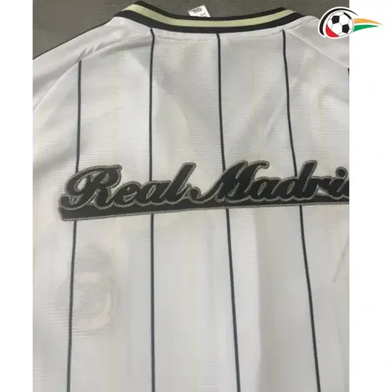 Camisa Real Madrid Baratas Camisa de Beisebol 2025/26 Branco Camisa Real Madrid Baratas Camisa de Beisebol 2025/26 Branco