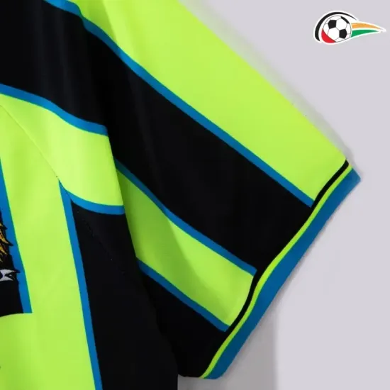Camisola Manchester City Qualidade Premium Visitante 1998/99 Retro Classicas Verde/Negro Camisola Manchester City Qualidade Premium Visitante 1998/99 Retro Classicas Verde/Negro