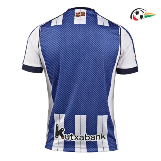 Real Sociedad Equipacione Futebol Local 2025/26 com Patch da La Liga Azul/Branco Real Sociedad Equipacione Futebol Local 2025/26 com Patch da La Liga Azul/Branco