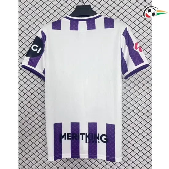 Camiseta Villarreal Replicas Home 2025/26 com Patch da La Liga Roxo/Branco Camiseta Villarreal Replicas Home 2025/26 com Patch da La Liga Roxo/Branco