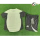 Real Madrid Camisa de treino Qualidade TAILANDESA 2025/26 Infantil Versão Jogador Verde/Cinza Real Madrid Camisa de treino Qualidade TAILANDESA 2025/26 Infantil Versão Jogador Verde/Cinza