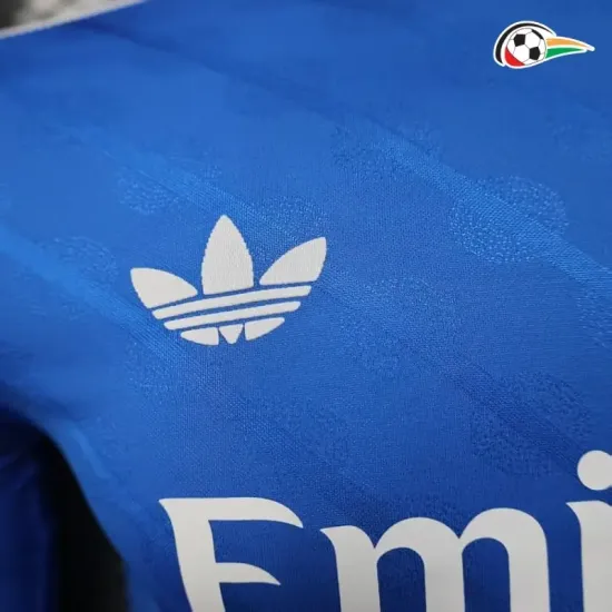 Real Madrid Camisola Replicas Alternativa 2025/26 Versão Jogador ML Azul Real Madrid Camisola Replicas Alternativa 2025/26 Versão Jogador ML Azul