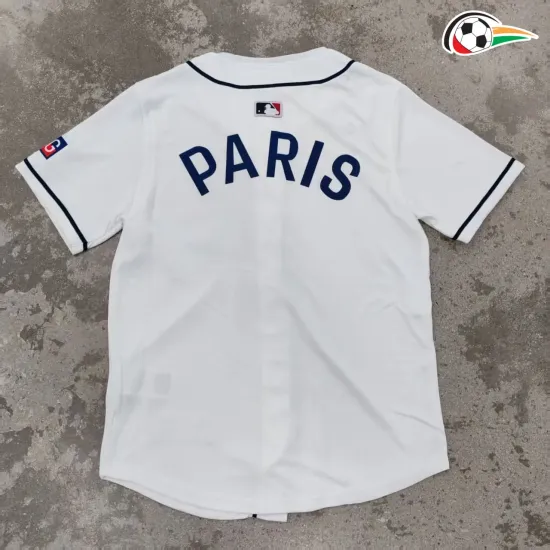Equipacione PSG Futebol Camisa de Beisebol 2025/26 Branco Equipacione PSG Futebol Camisa de Beisebol 2025/26 Branco