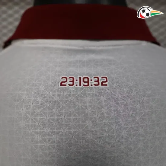 Equipacione Galatasaray Baratas Visitante 2025/26 Versão Jogador Branco/Laranja Equipacione Galatasaray Baratas Visitante 2025/26 Versão Jogador Branco/Laranja