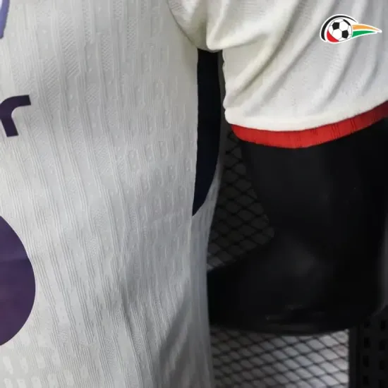 Lille OSC Camisa Qualidade AAA Away Segundo Kit 2025/26 Versão Jogador Branco Lille OSC Camisa Qualidade AAA Away Segundo Kit 2025/26 Versão Jogador Branco