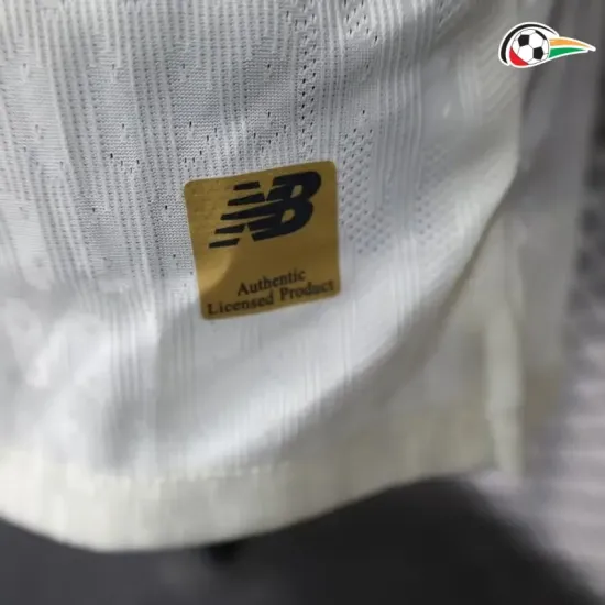 Leverkusen Equipacione Futebol Away 2025/26 Versão Jogador Rosa/Branco Leverkusen Equipacione Futebol Away 2025/26 Versão Jogador Rosa/Branco