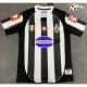 Camisa Retrô Titular Juventus 2002/03 Branco/Preto