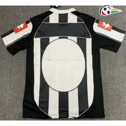 Camisa Retrô Titular Juventus 2002/03 Branco/Preto
