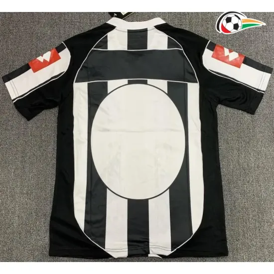 Camisa Retrô Titular Juventus 2002/03 Branco/Preto
