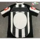 Camisa Retrô Titular Juventus 2002/03 Branco/Preto