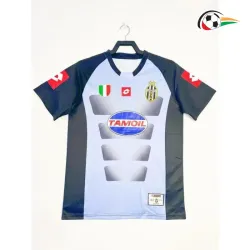 Camiseta Retrô de Goleiro Juventus 2002/03 Branco/Azul Marinho