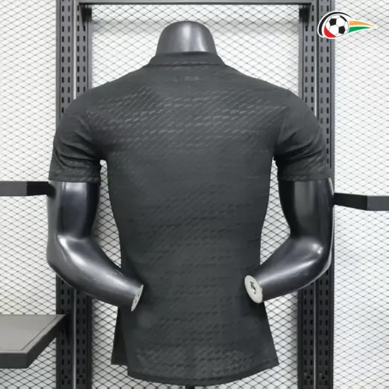 Camisa Versão Jogador Real Madrid x Marvel 2025/2026 Edição Especial Preto