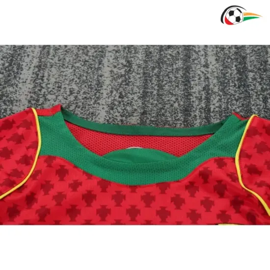 Camisa Retrô Titular Infantil Portugal 2004 Vermelho/Verde Manga Longa