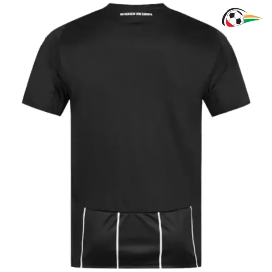 Camisa Eintracht Fráncfort 2025/2026 Preto/Branco Edição UCL