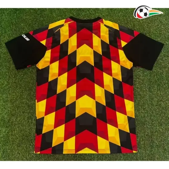 Camisa de Treino Alemanha 2026 Pré-Corrida Preto/Vermelho/Dourado