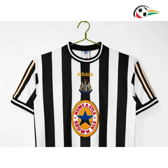 Camisa Retrô Titular Newcastle United 1997/99 Preto/Branco