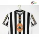Camisa Retrô Titular Newcastle United 1997/99 Preto/Branco