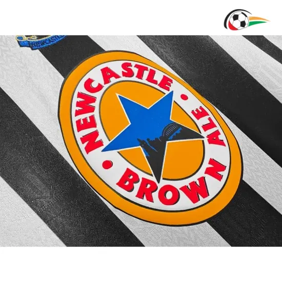 Camisa Retrô Titular Newcastle United 1997/99 Preto/Branco