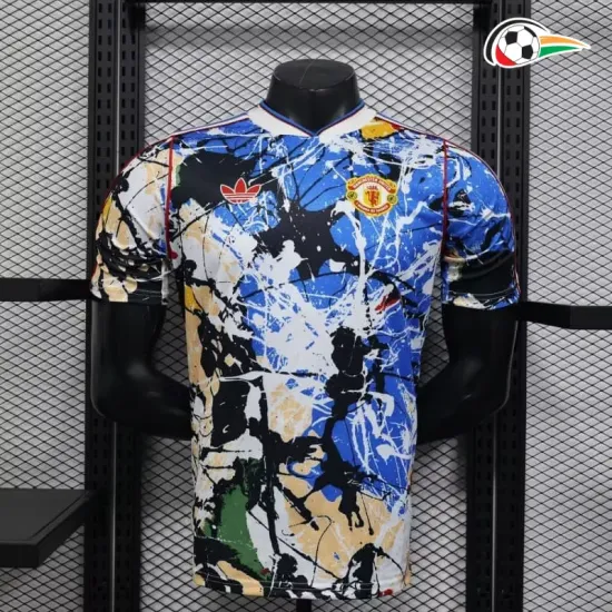 Camisa Versão Jogador Manchester United x Stone Roses 2025/2026 Edição Especial Multicolor