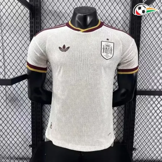 Camisa Reserva Versão Jogador España Copa do Mundo 2026 Branco/Vermelho