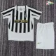 Camisa Retrô Titular Infantil Juventus 2003/2004 Branco/Preto