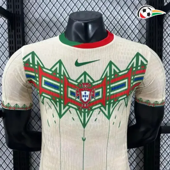 Camisa Versão Jogador Portugal 2026 Edição Especial Bege