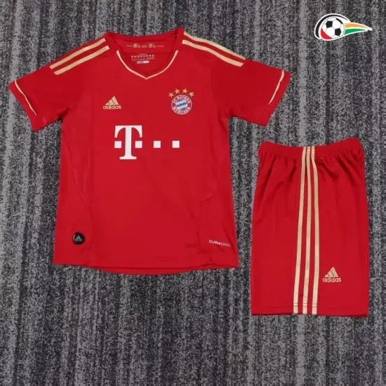 Camisa Retrô Titular Infantil Bayern Múnich 2012/2013