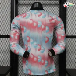 Camisa Reserva Versão Jogador Bélgica Copa do Mundo 2026 Rosa/Azul Claro Manga Longa