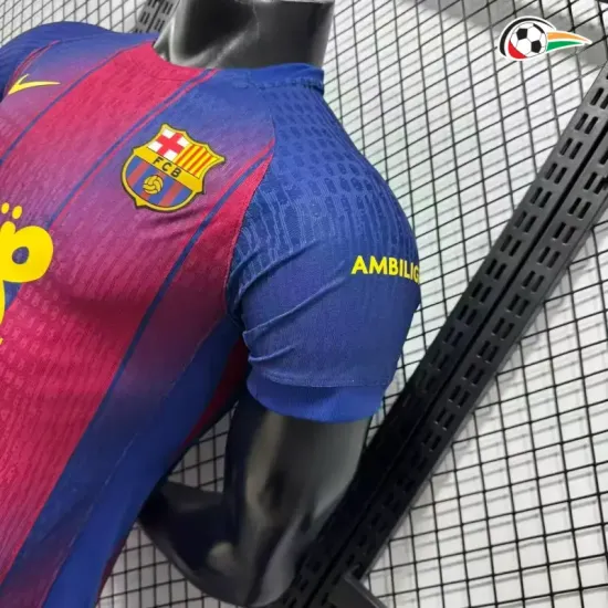 Camisa Versão Jogador Barcelona x Olivia Rodrigo 2025/2026 Azul/Vermelho