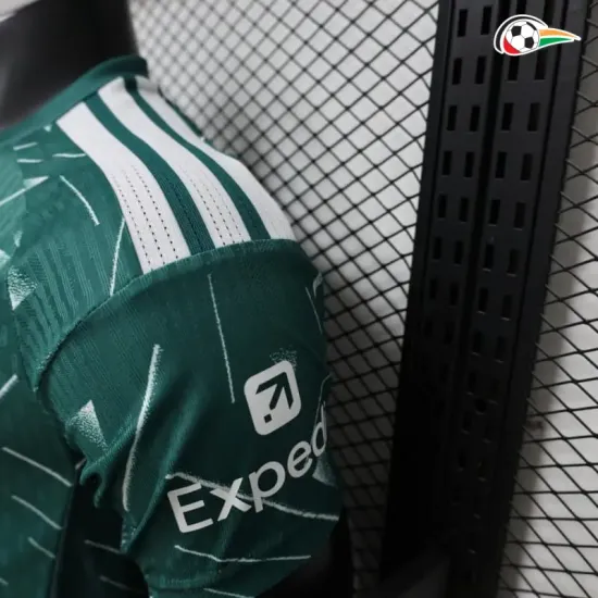Camisa de Goleiro Versão Jogador Liverpool 2026/2027 Verde