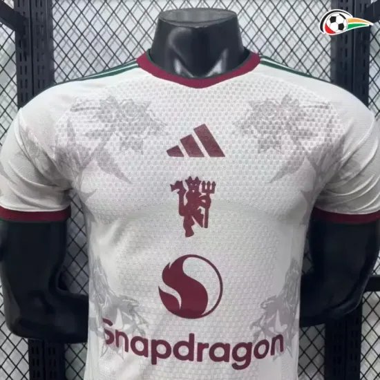 Camisa Versão Jogador Manchester United 2026/2027 Branco