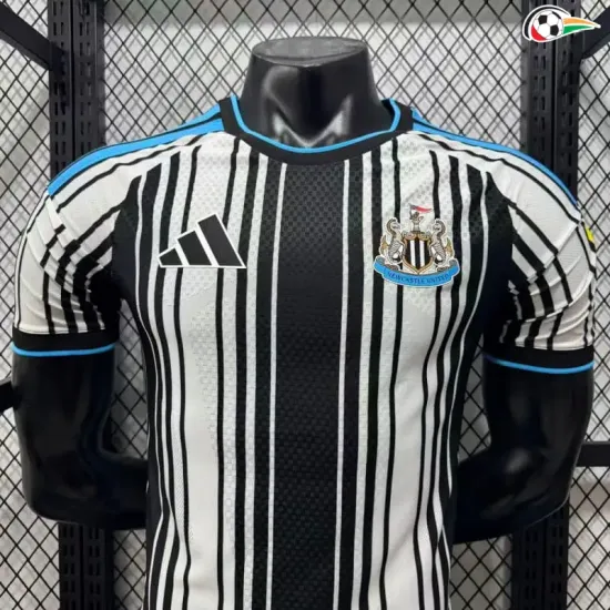 Camisa Titular Versão Jogador Newcastle United 2026/2027 Preto/Branco