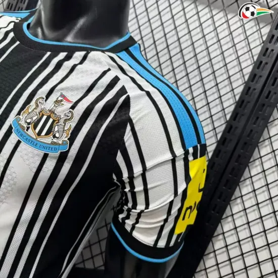 Camisa Titular Versão Jogador Newcastle United 2026/2027 Preto/Branco
