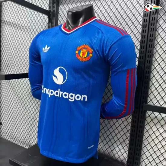 Camisa Reserva Versão Jogador Manchester United 2026/2027 Azul Manga Longa