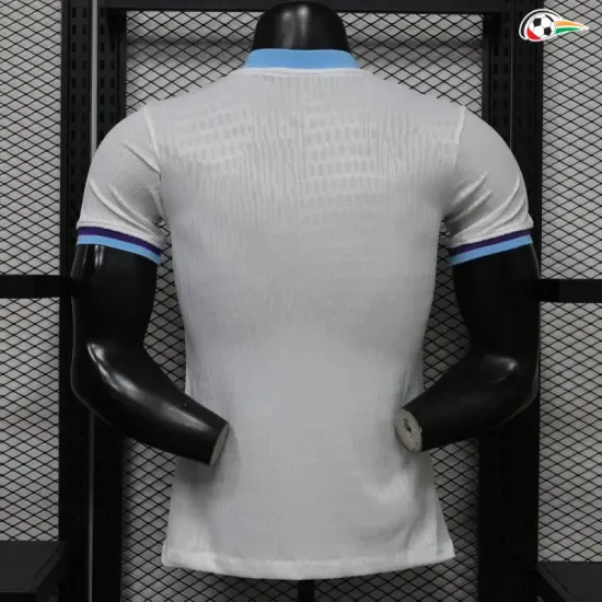 Camisa Versão Jogador Barcelona 2026/2027 Edição Especial Branco