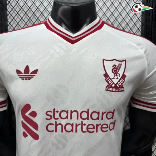Camisa Reserva Versão Jogador Liverpool 2026/2027 Branco