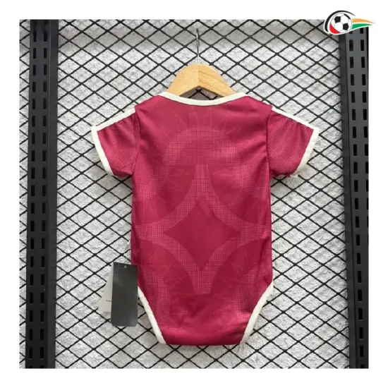 Camisa Alternativa Real Madrid 2026/2027 Rosa Baby