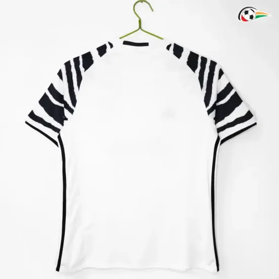 Camisa Retrô Alternativa Juventus 2016/17 Branco